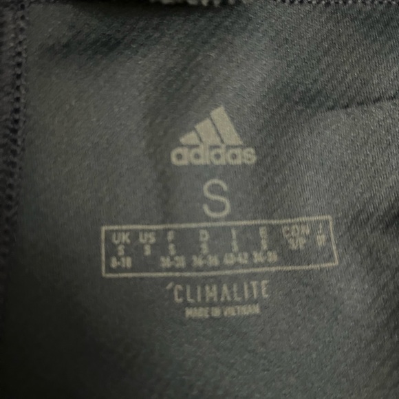 Adidas athletic shorts - Picture 2 of 5
